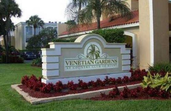 Venetia Gardens 105 | Condo For Sale in Homestead