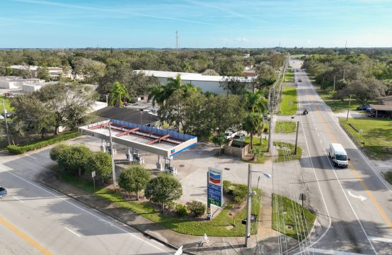 Gas Station For Sale in Vero Beach